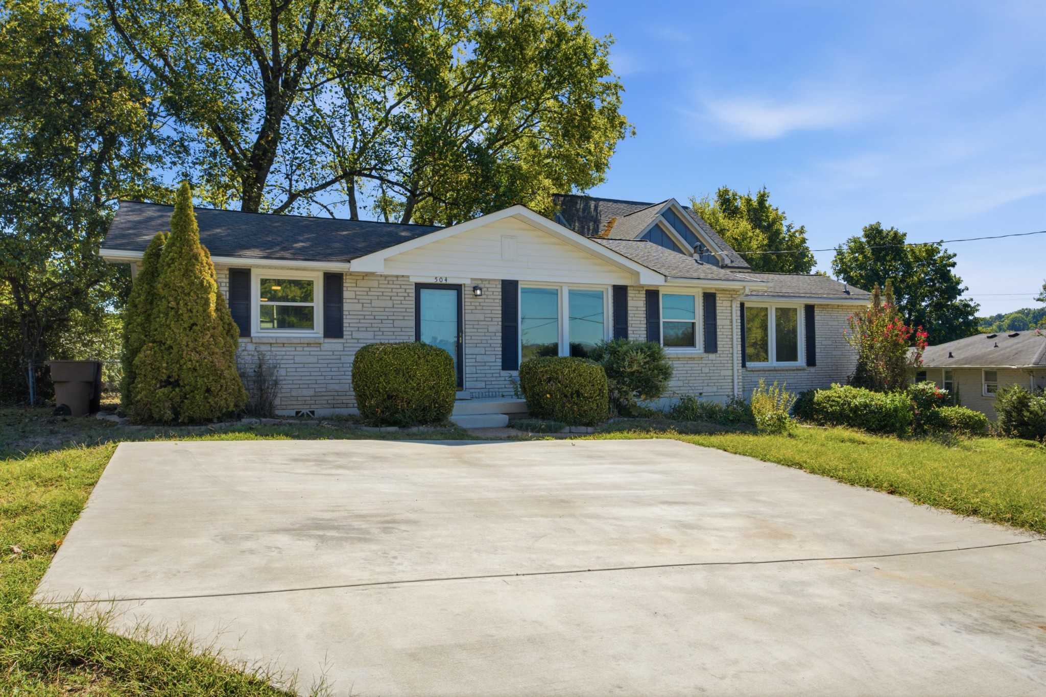 504 Highcrest Dr Nashville Tennessee United States, for Sale, residential, Amy Kempf, Reliant Realty ERA Powered