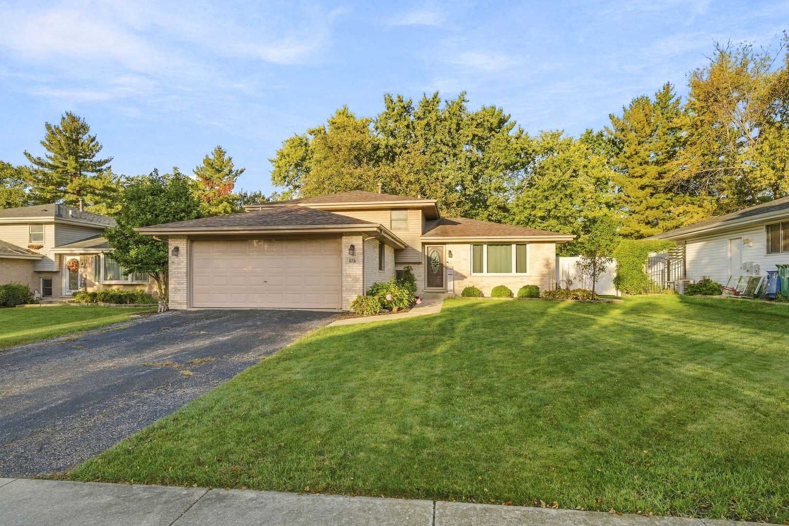 815 Pine Needle Lane Joliet Illinois United States, for Sale, residential,  , Alpha 7 Realty