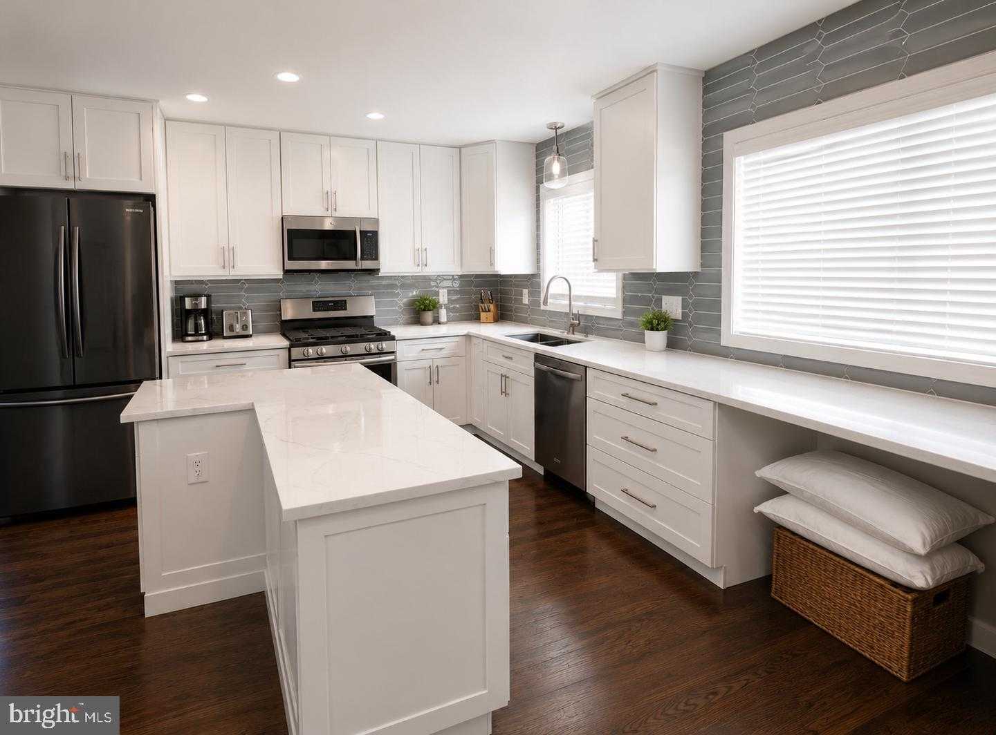 2600 PHILLIPS DRIVE Alexandria Virginia United States, for Rent, residential,  , The Holly Group
