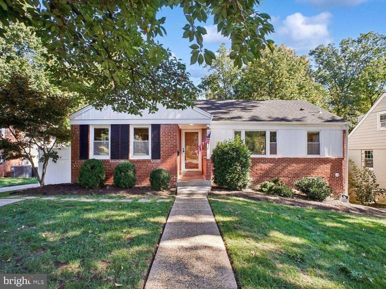 2811 OLD DOMINION BOULEVARD Alexandria Virginia United States, for Sale, residential,  , The Holly Group