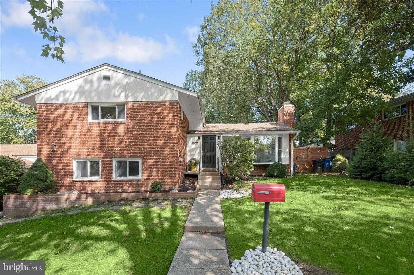 5007 ELSMERE PLACE Bethesda Maryland United States, for Sale, residential, Annette Wagner, Centurion Properties Inc