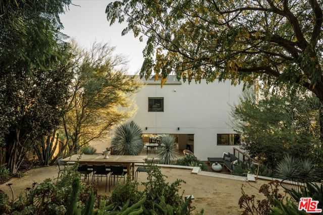 3561 Tacoma Avenue Los Angeles California United States, for Sale, residential, Joana Laundern, InCom Brokerage Sample