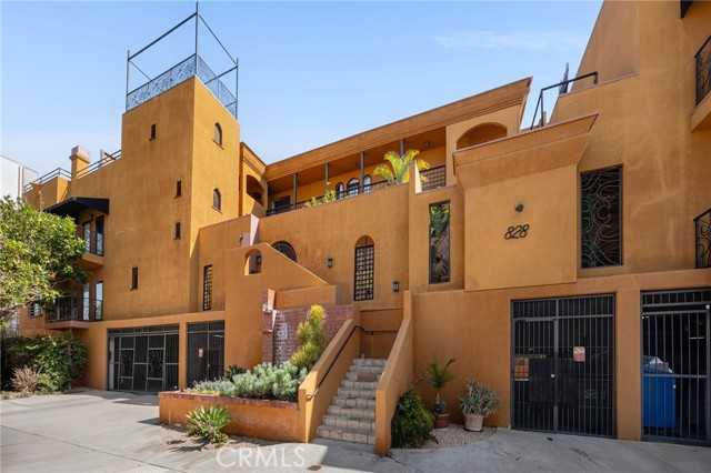 828 N Hudson Los Angeles California United States, for Sale, residential,  , Castle Rock Realty