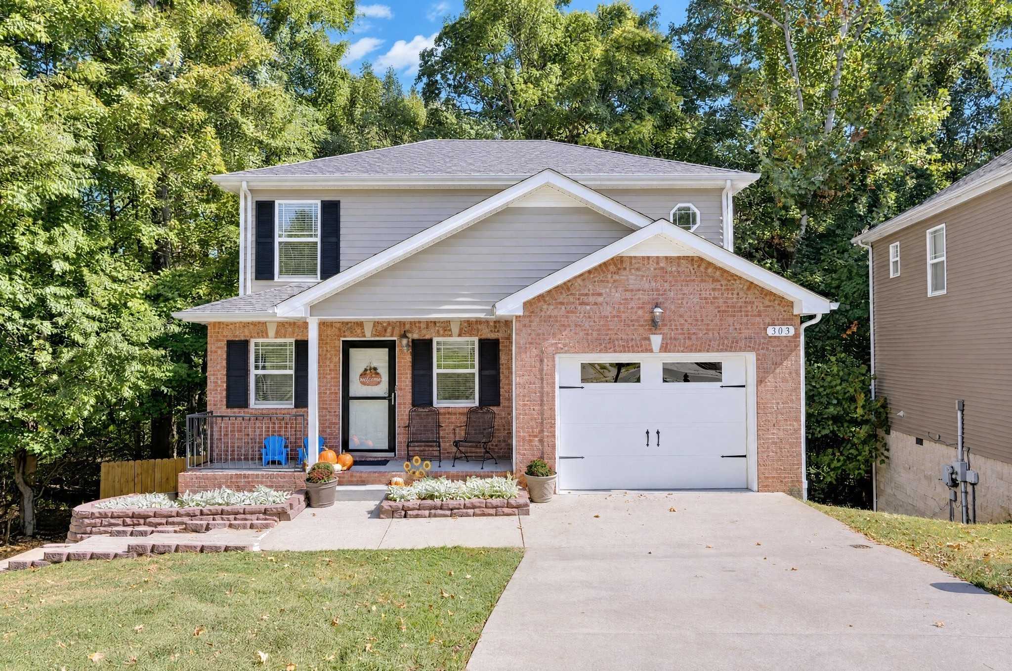 303 David Dr Clarksville Tennessee United States, for Sale, residential, Rebekah  Sprabary, Sweet Home Realty & Property Management