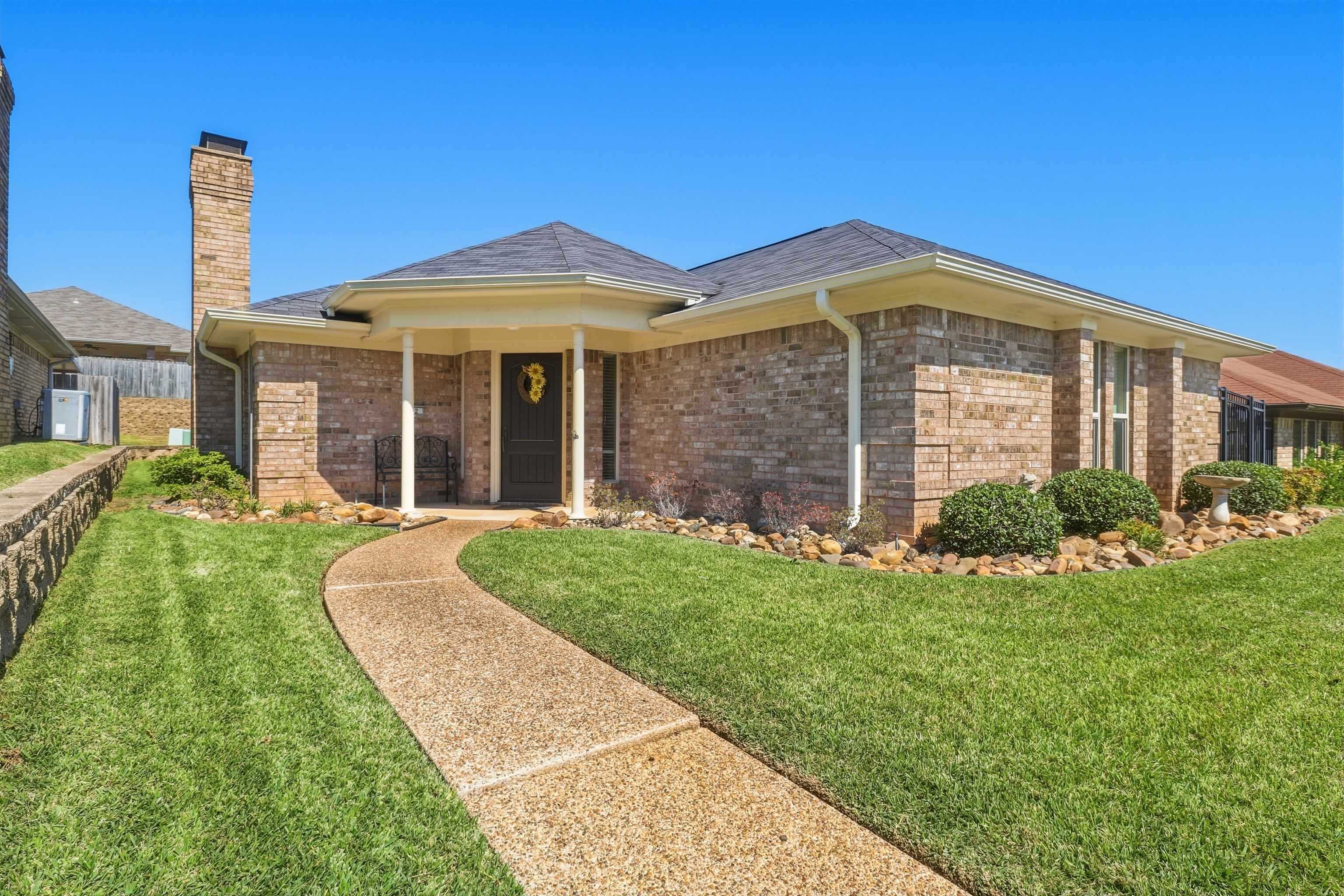 22 S Pebble Creek Dr Longview Texas United States, for Sale, residential,  , Drake Chapman Real Estate, Brokerage