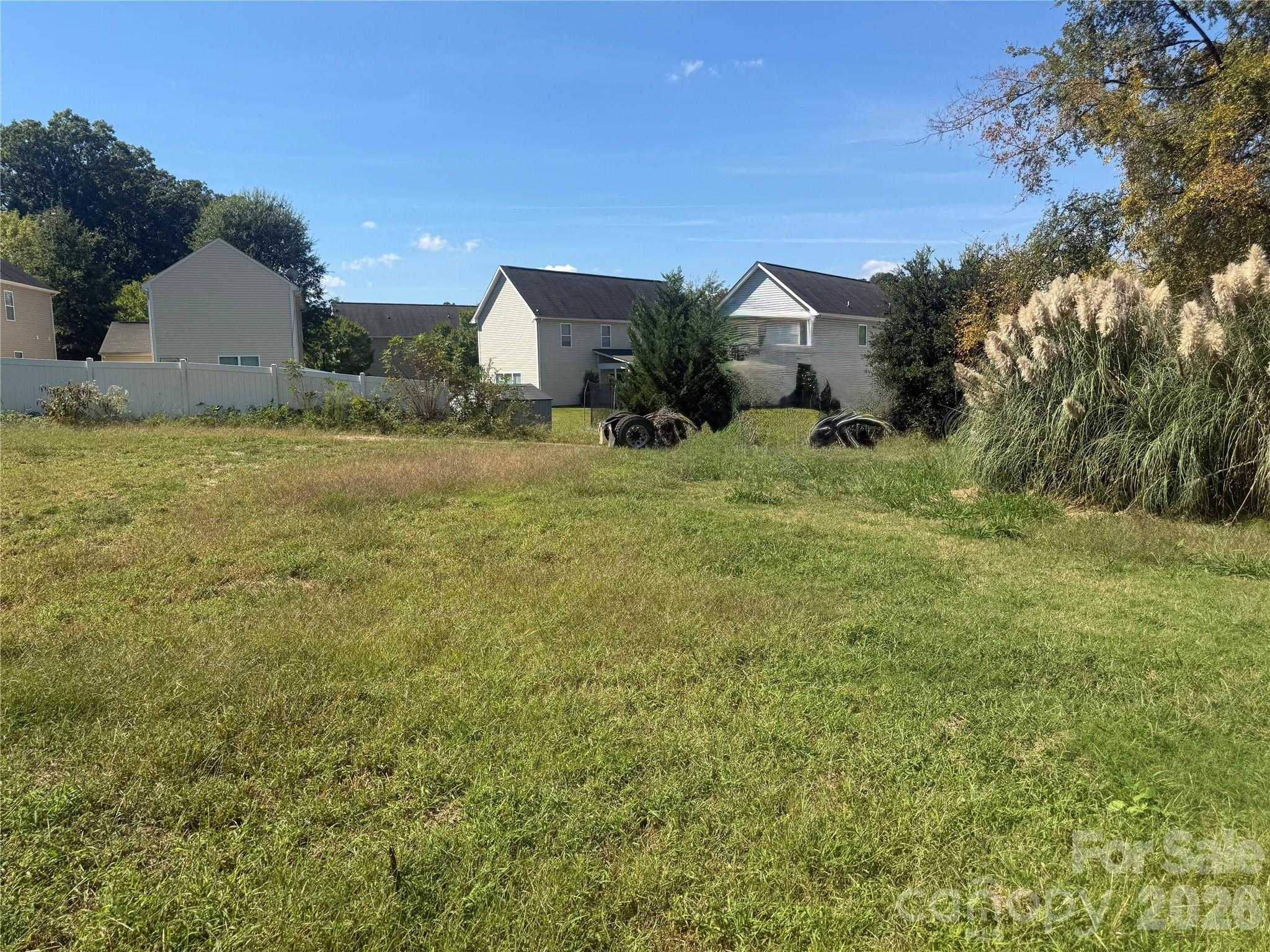 815 Oakdale Road Charlotte North Carolina United States, for Sale, commercial, Kristen Haynes, New Home Buyers Brokers / Realty Pros