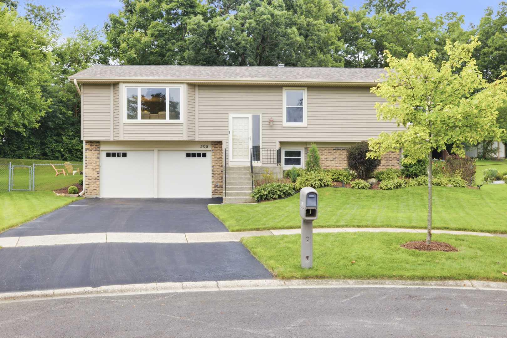 308 Nelson Court Bolingbrook Illinois United States, for Sale, residential,  , Alpha 7 Realty