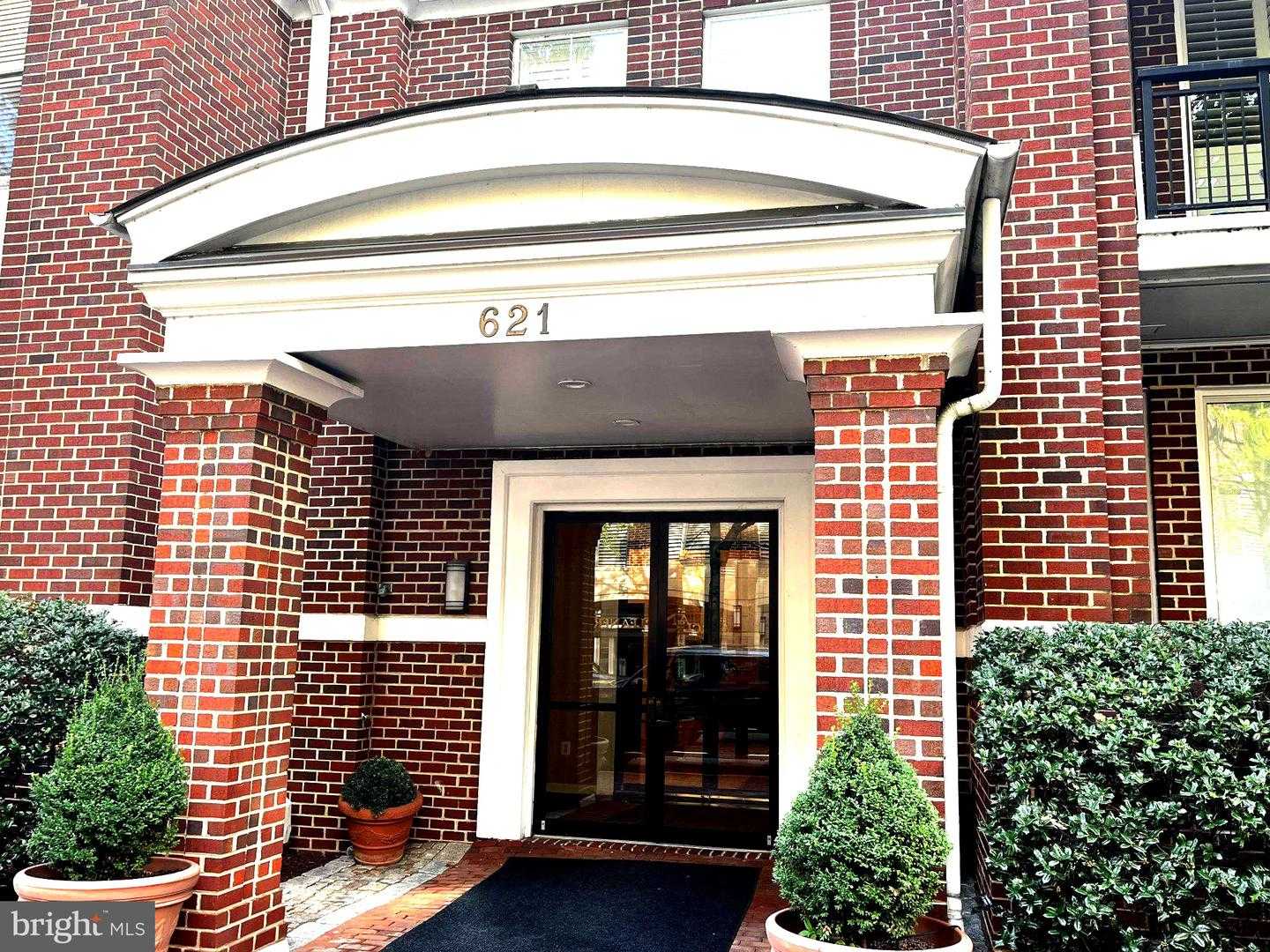 621 N SAINT ASAPH STREET APT 303 Alexandria Virginia United States, for Sale, residential,  , The Holly Group