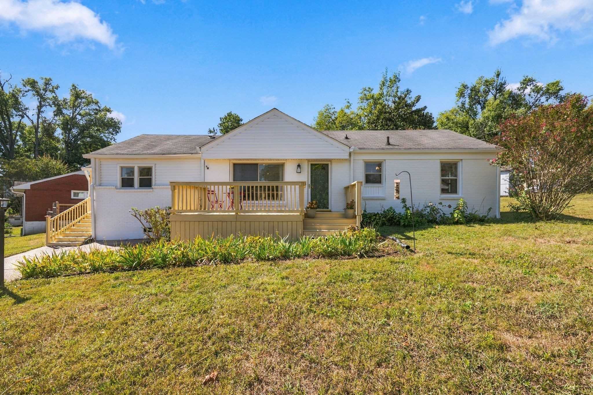 3603 Hewlett Dr Nashville Tennessee United States, for Sale, residential, Amy Kempf, Reliant Realty ERA Powered