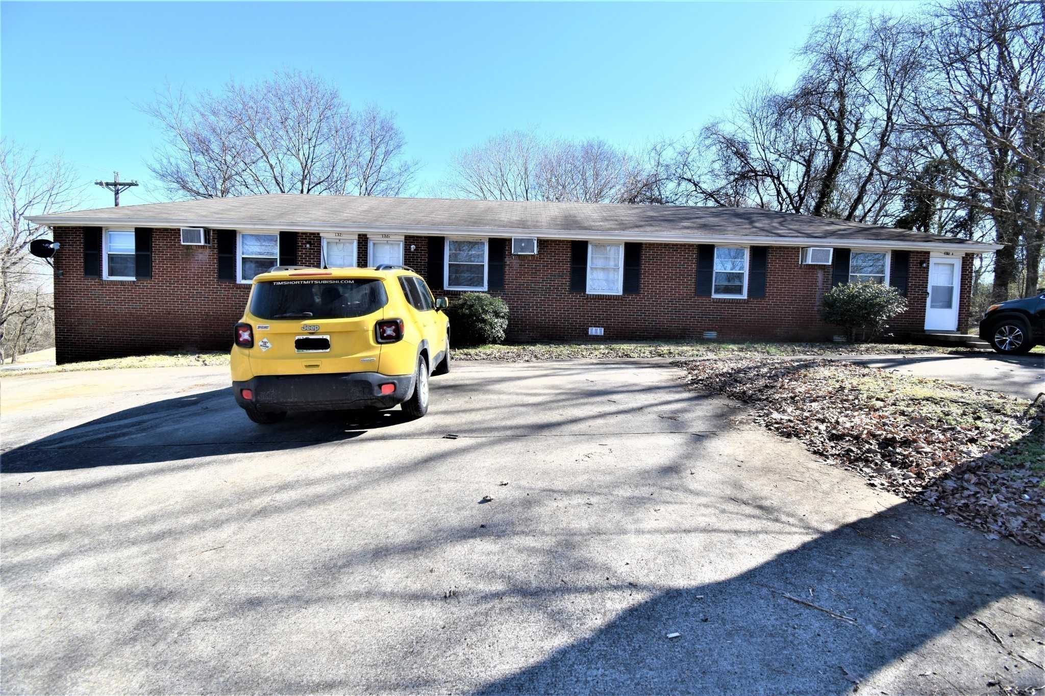 132 A Street  APT B Clarksville Tennessee United States, for Rent, residential, Rebekah  Sprabary, Sweet Home Realty & Property Management