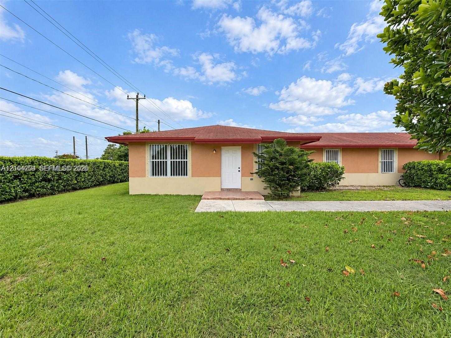10530 SW 183rd St Miami Florida United States, for Sale, residential,  , Phoenix Realtors LLC