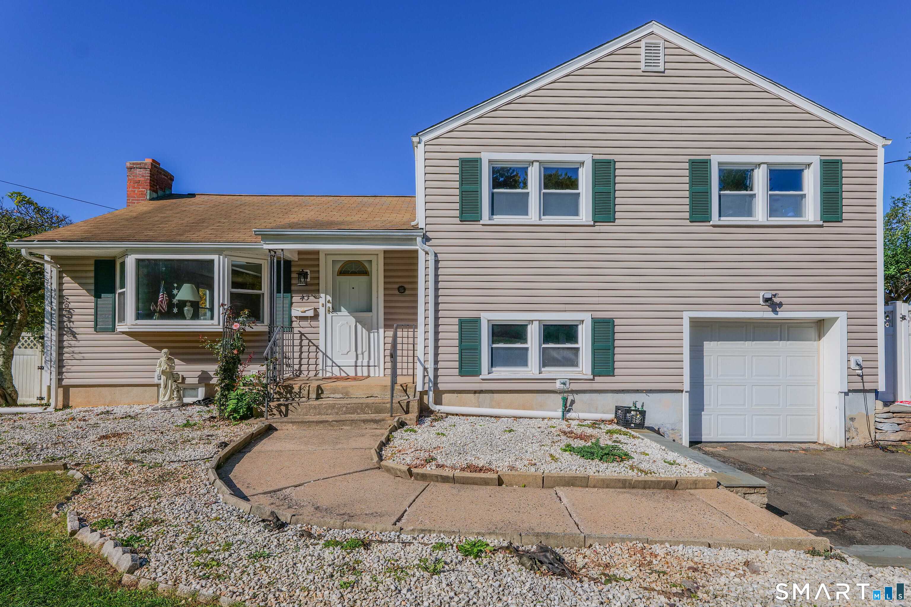 43 Hang Dog Lane Wethersfield Connecticut United States, for Sale, residential, Benny Cabrera Jr., Eagle Eye Realty