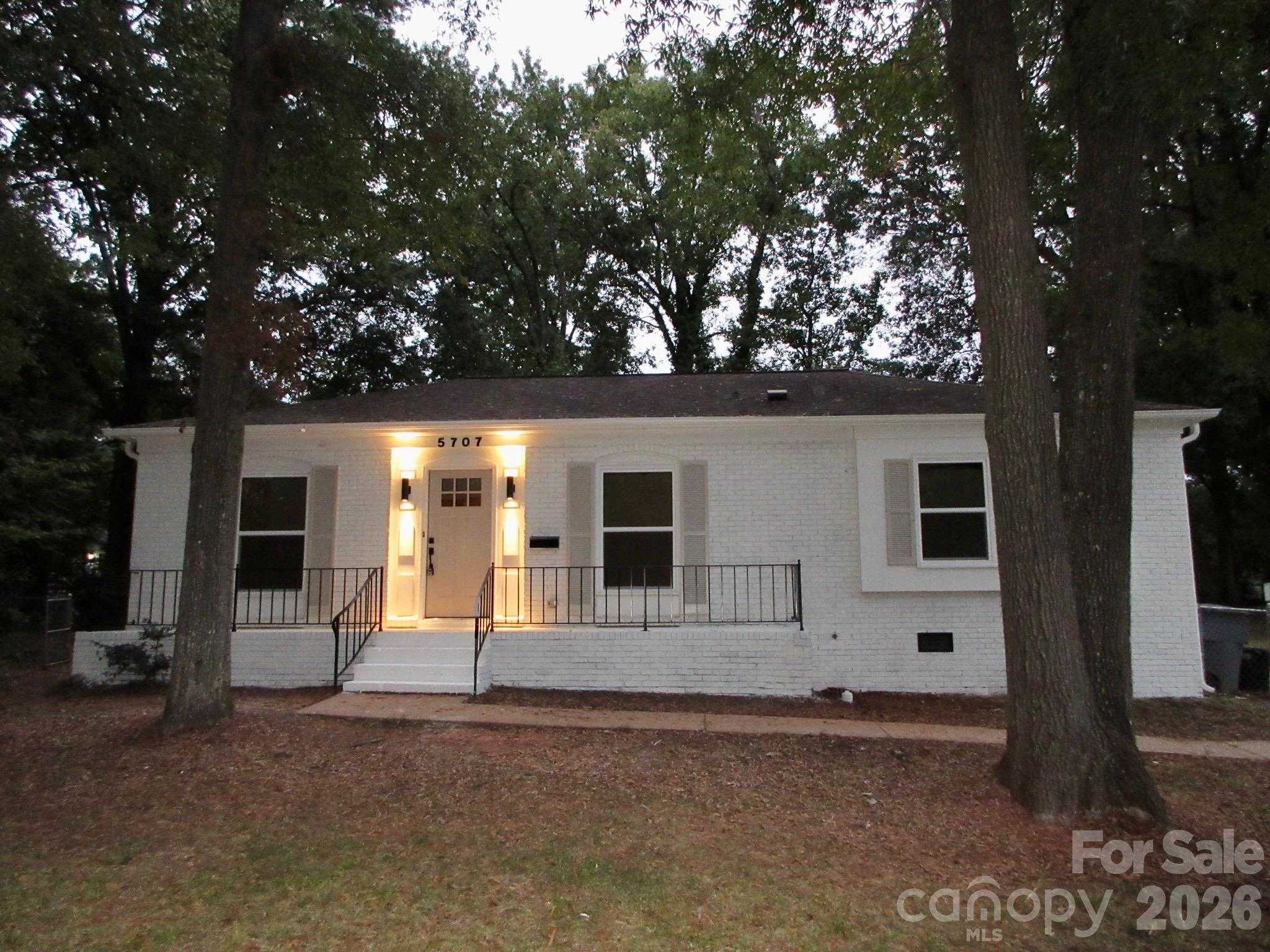 5707 Kallam Court Charlotte North Carolina United States, for Sale, residential, William (Will) Owens , South Charlotte Properties