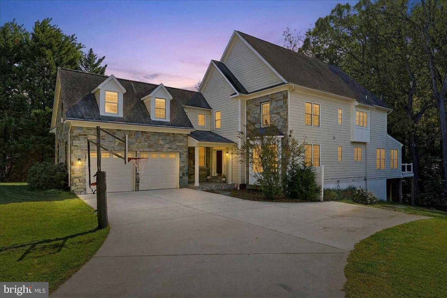 8711 SEVEN LOCKS ROAD Bethesda Maryland United States, for Sale, residential, Annette Wagner, Centurion Properties Inc