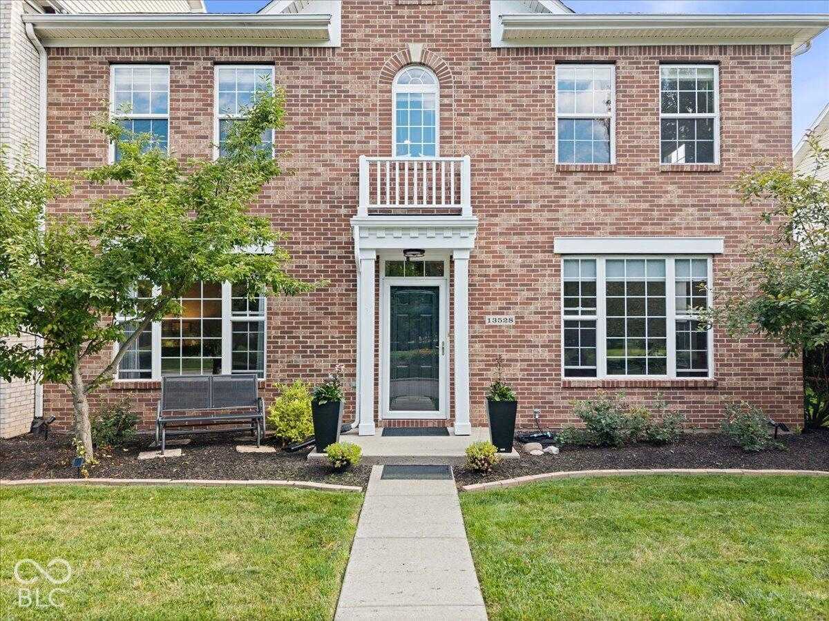 13528 131st Street APT 13528 Fishers Indiana United States, for Sale, residential, Amir Chaudhary, Kingsway Real Estate Brokerage
