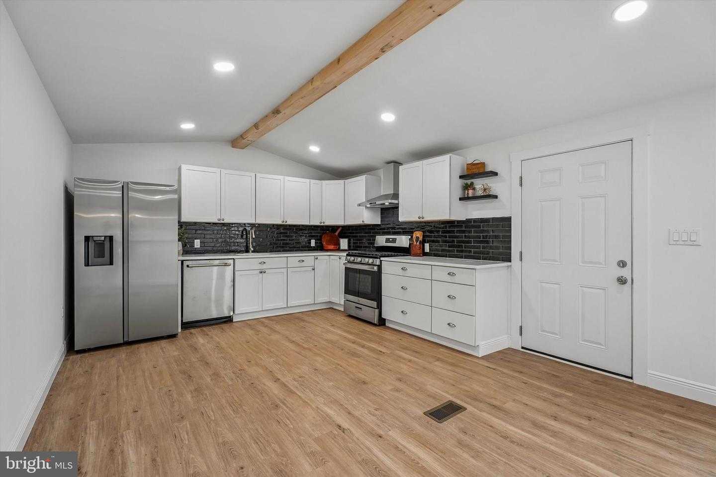 857 BUTTONWOOD AVE Spring City Pennsylvania United States, for Sale, residential,  , CA Office
