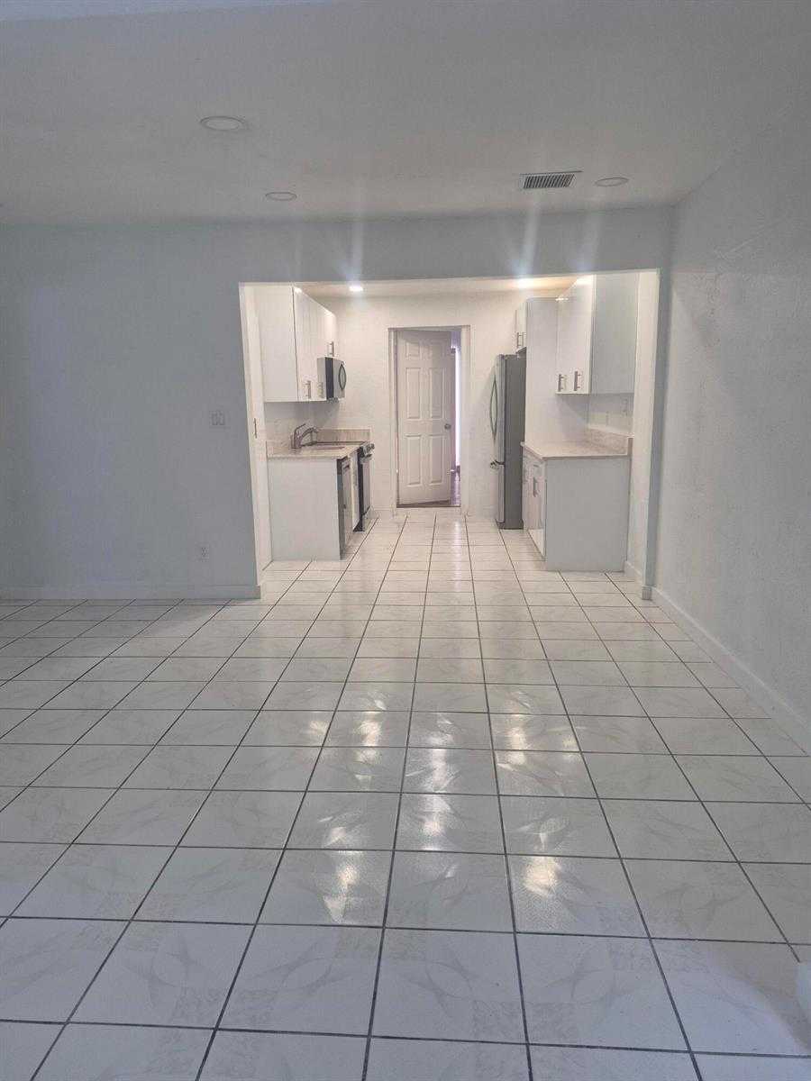 432 FOREST HILL Boulevard West Palm Beach Florida United States, for Rent, residential,  , Phoenix Realtors LLC
