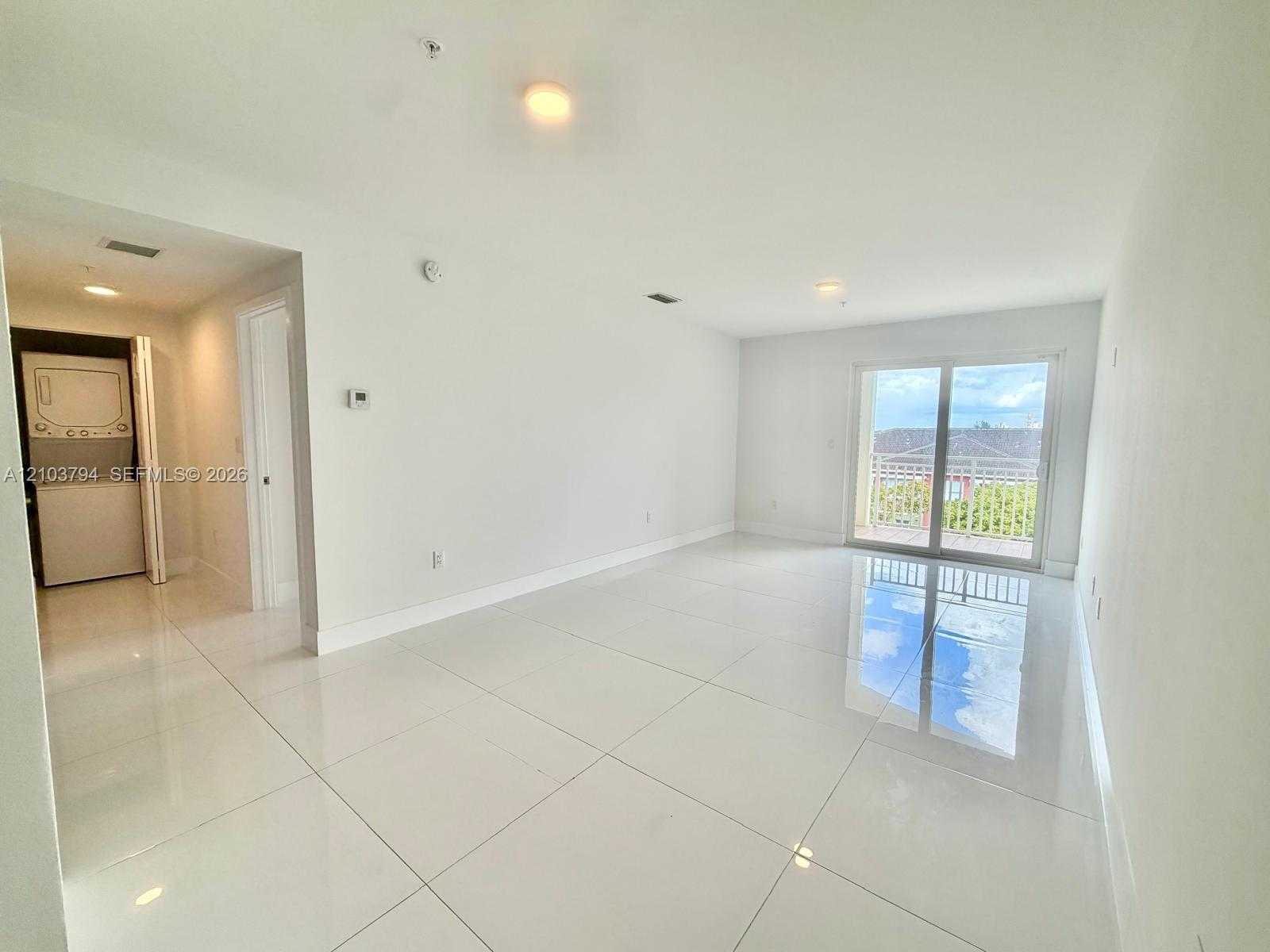 10950 NW 82nd St  APT 402 Doral Florida United States, for Rent, residential,  , Phoenix Realtors LLC
