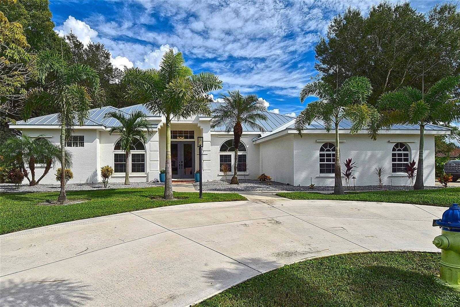 8309 MISTY LAKE CIRCLE Sarasota Florida United States, for Sale, residential, Cristina Giacomazzi, Sarasota Real Estate Services