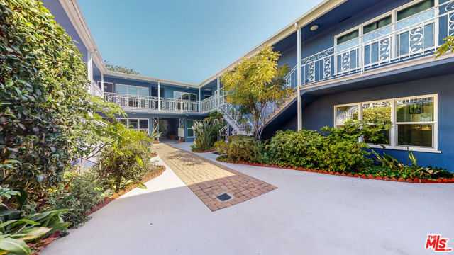 11284 Montana Avenue APT 4 Los Angeles California United States, for Rent, residential,  , Castle Rock Realty