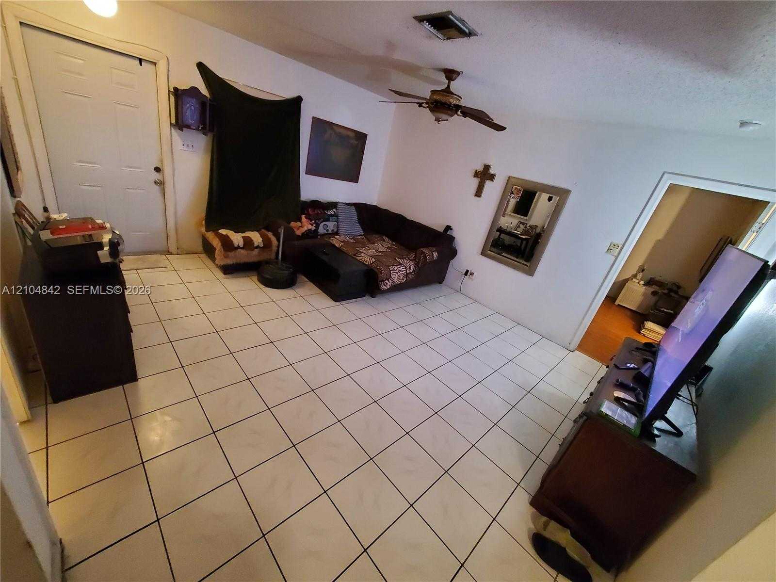 11562 SW 109th Rd  APT 35Z Miami Florida United States, for Sale, residential, Nicholas Clark, Incom New Example Office