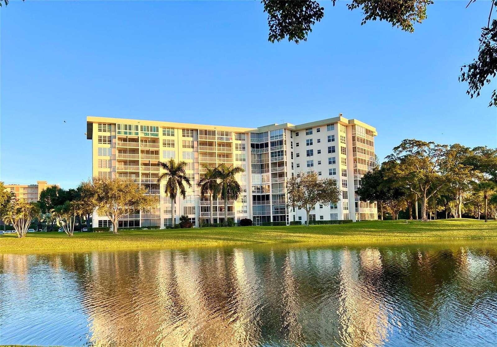 3010 N COURSE Drive APT 511 Pompano Beach Florida United States, for Rent, residential,  , D'Lux Real Estate Services, LLC