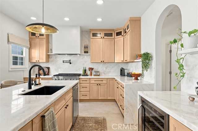 900 S Curson Los Angeles California United States, for Sale, commercial,  , Castle Rock Realty