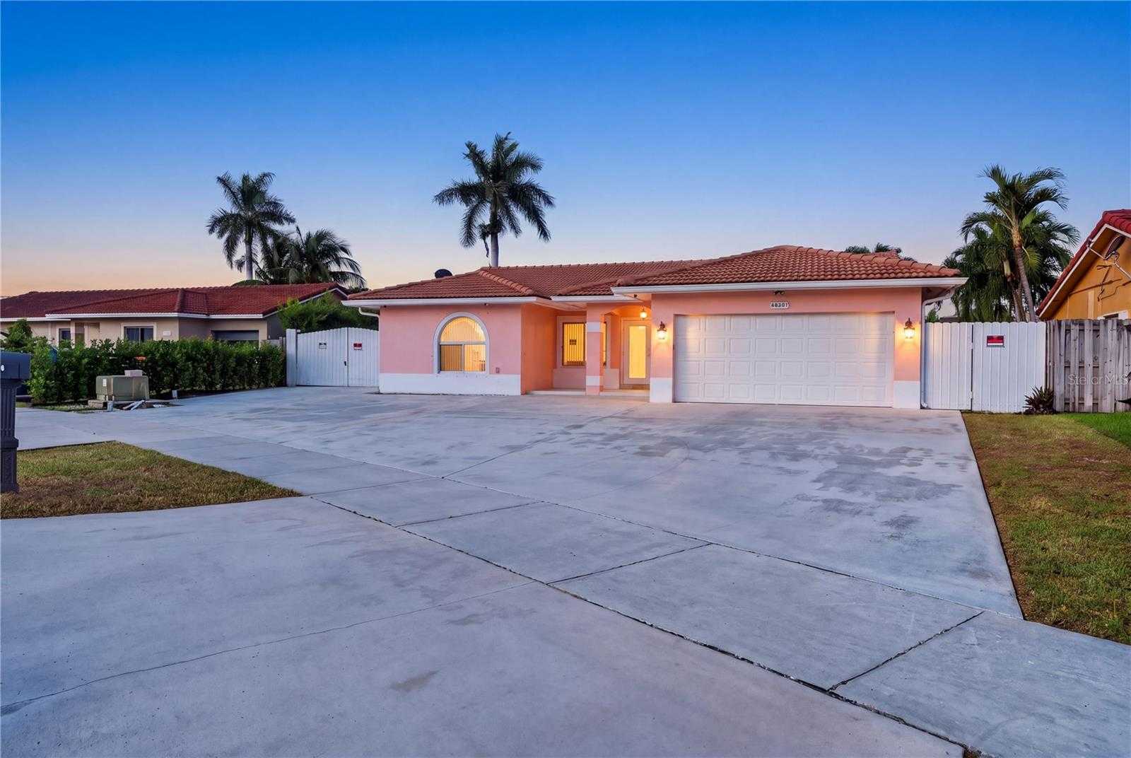 20134 SW 131 COURT Miami Florida United States, for Sale, residential, Sophia Roy, Incom New Demo Office
