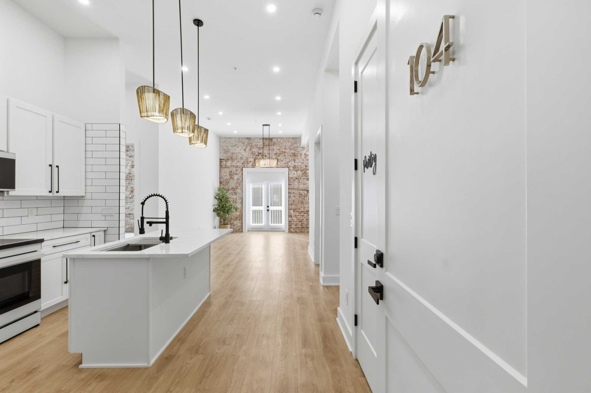 1600 10th Ave  N APT 104 Nashville Tennessee United States, for Sale, residential, Amy Kempf, Reliant Realty ERA Powered