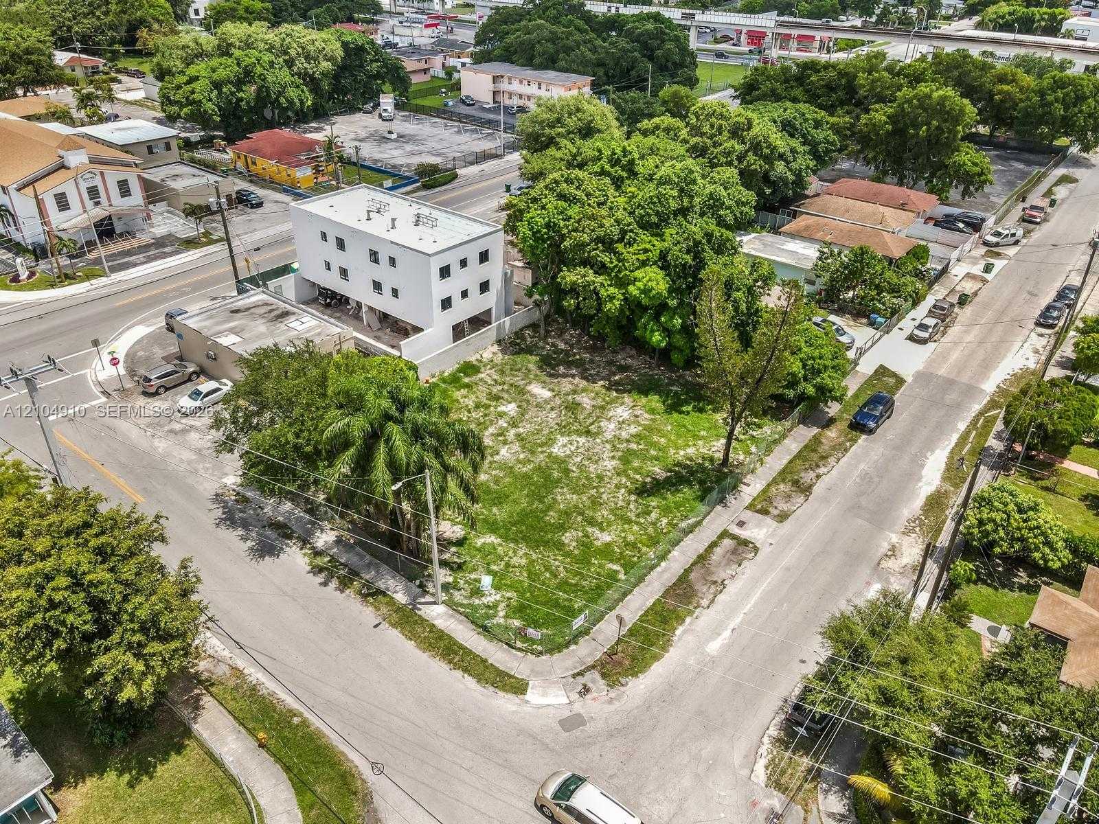2895 NW 45th St Miami Florida United States, for Sale, commercial, Sandra Benkahla, The 305 Agency
