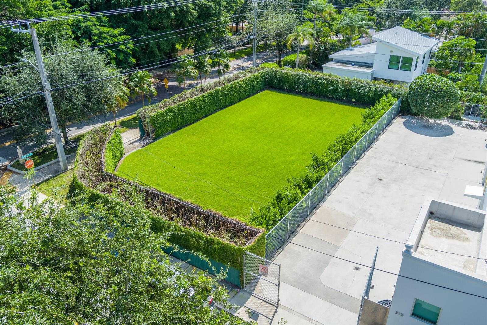 2005 S Olive Avenue West Palm Beach Florida United States, for Sale, commercial,  , Phoenix Realtors LLC