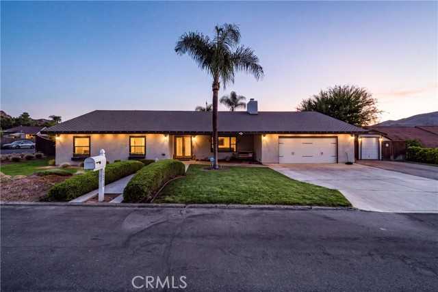 6616 Landfair Riverside California United States, for Sale, residential, Jennifer Singh, InCom Brokerage Example