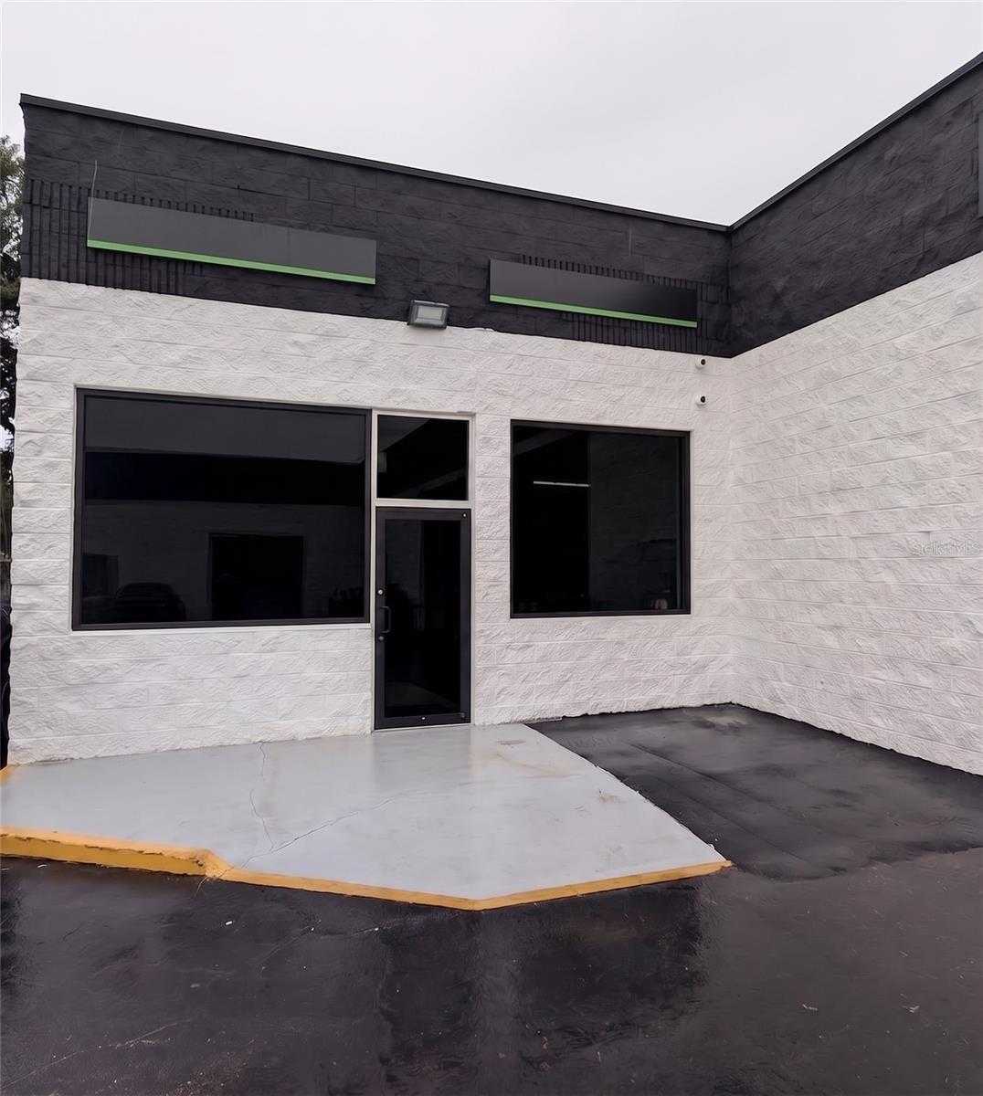 3327 COLONIAL  APT 100 Orlando Florida United States, for Lease, commercial, Joao Pereira, La Rosa Realty