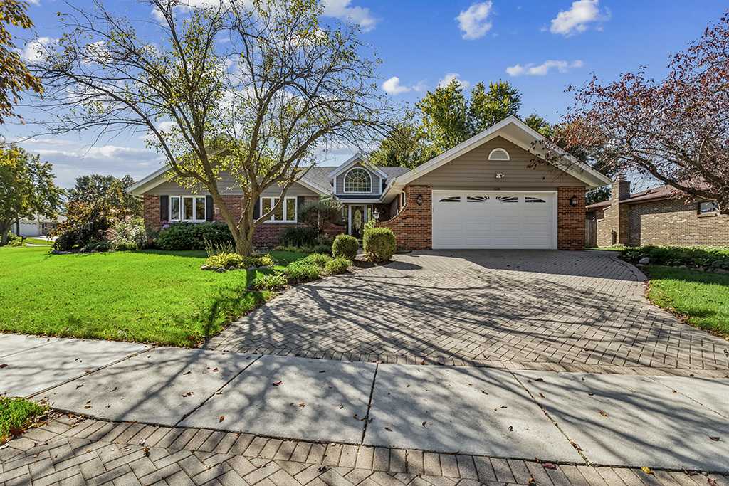 1241 ILLINI Drive Lockport Illinois United States, for Sale, residential,  , Alpha 7 Realty