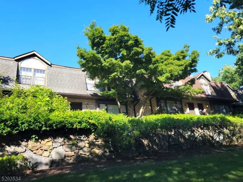85 Falls Bridge Dr  APT 85 Totowa Boro New Jersey United States, for Rent, residential, Jill Savva, Century 21 Cedarcrest Realty