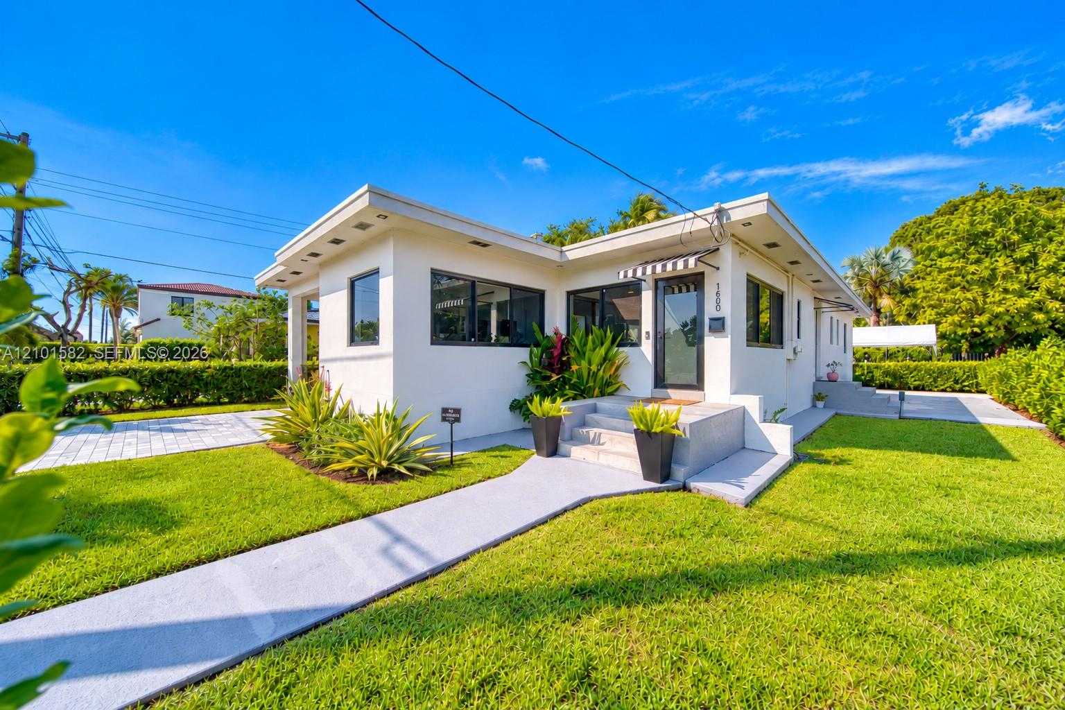 1600 SW 17th Ave Miami Florida United States, for Sale, residential,  , INCOM OFFICE EXAMPLE