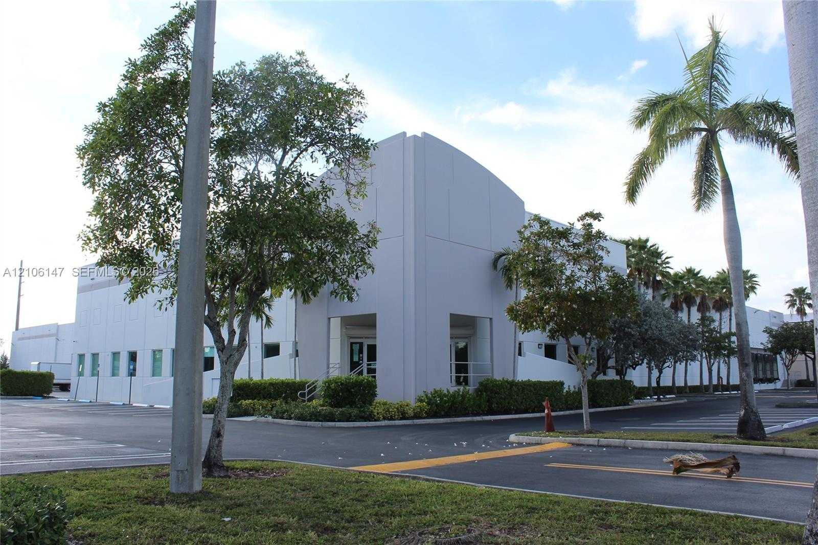 3450 NW 115th Ave Doral Florida United States, for Lease, commercial, Roberto Villasmil, Interinvestments Realty, Inc.