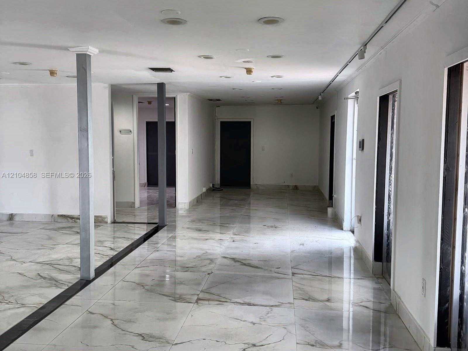 10570 NW 27th St  APT H101 Doral Florida United States, for Lease, commercial, Roberto Villasmil, Interinvestments Realty, Inc.