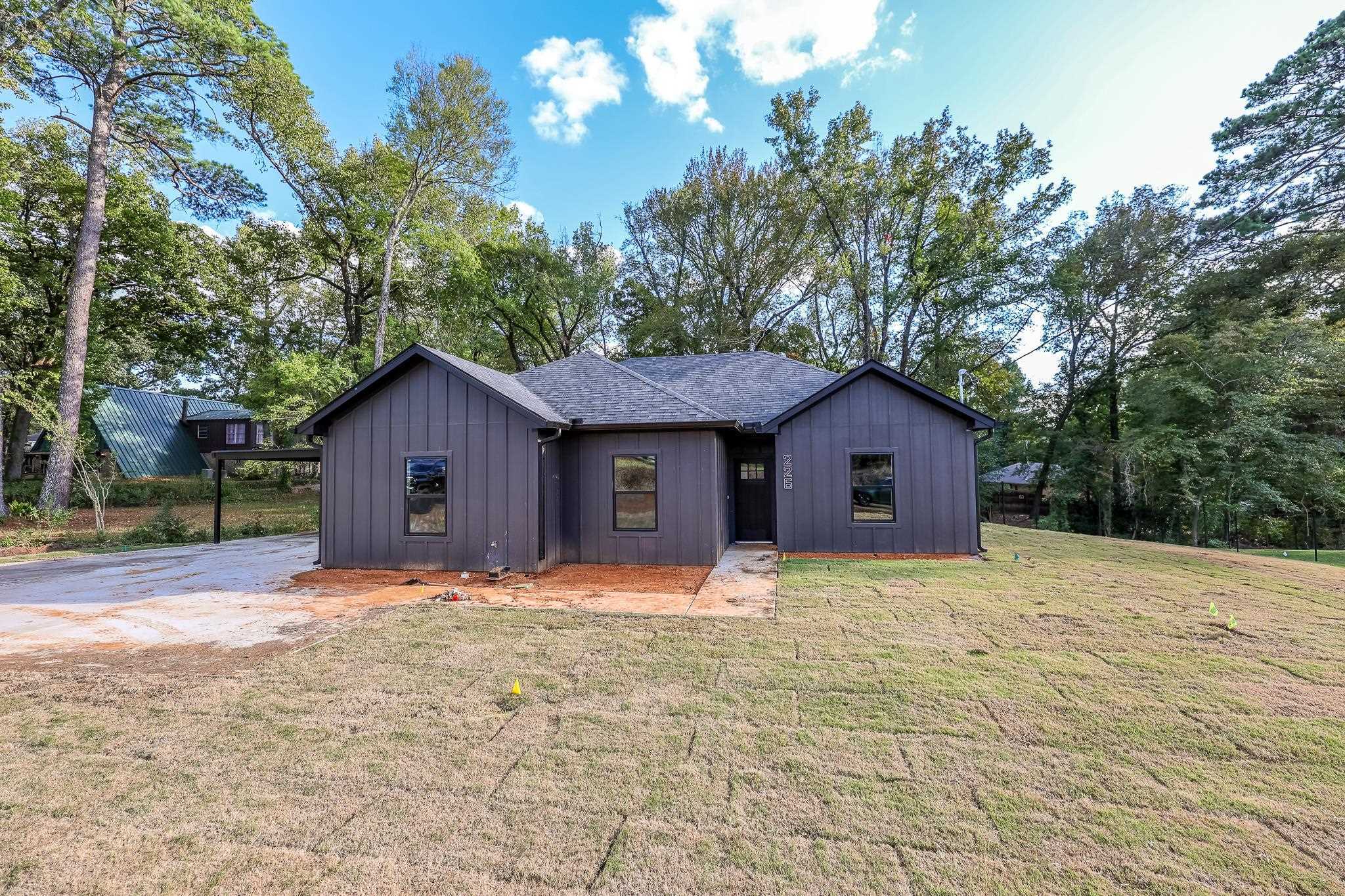 226 W PLILER PRECISE Longview Texas United States, for Sale, residential,  , Drake Chapman Real Estate, Brokerage