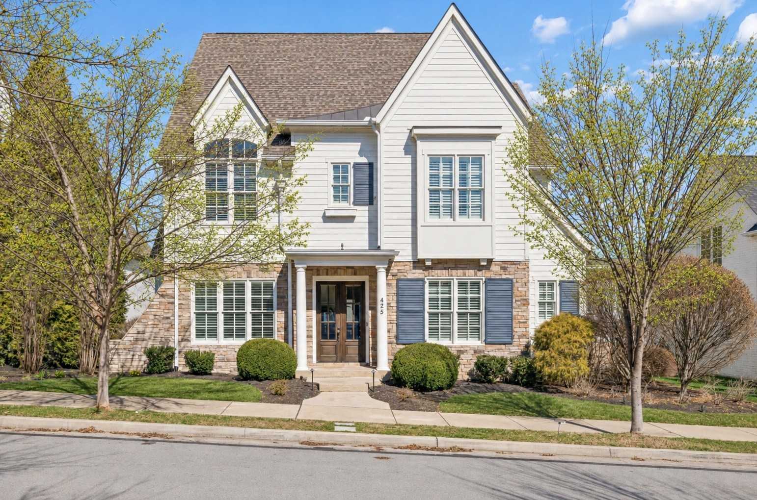 425 Glen West Dr Nashville Tennessee United States, for Sale, residential, Amy Kempf, Reliant Realty ERA Powered