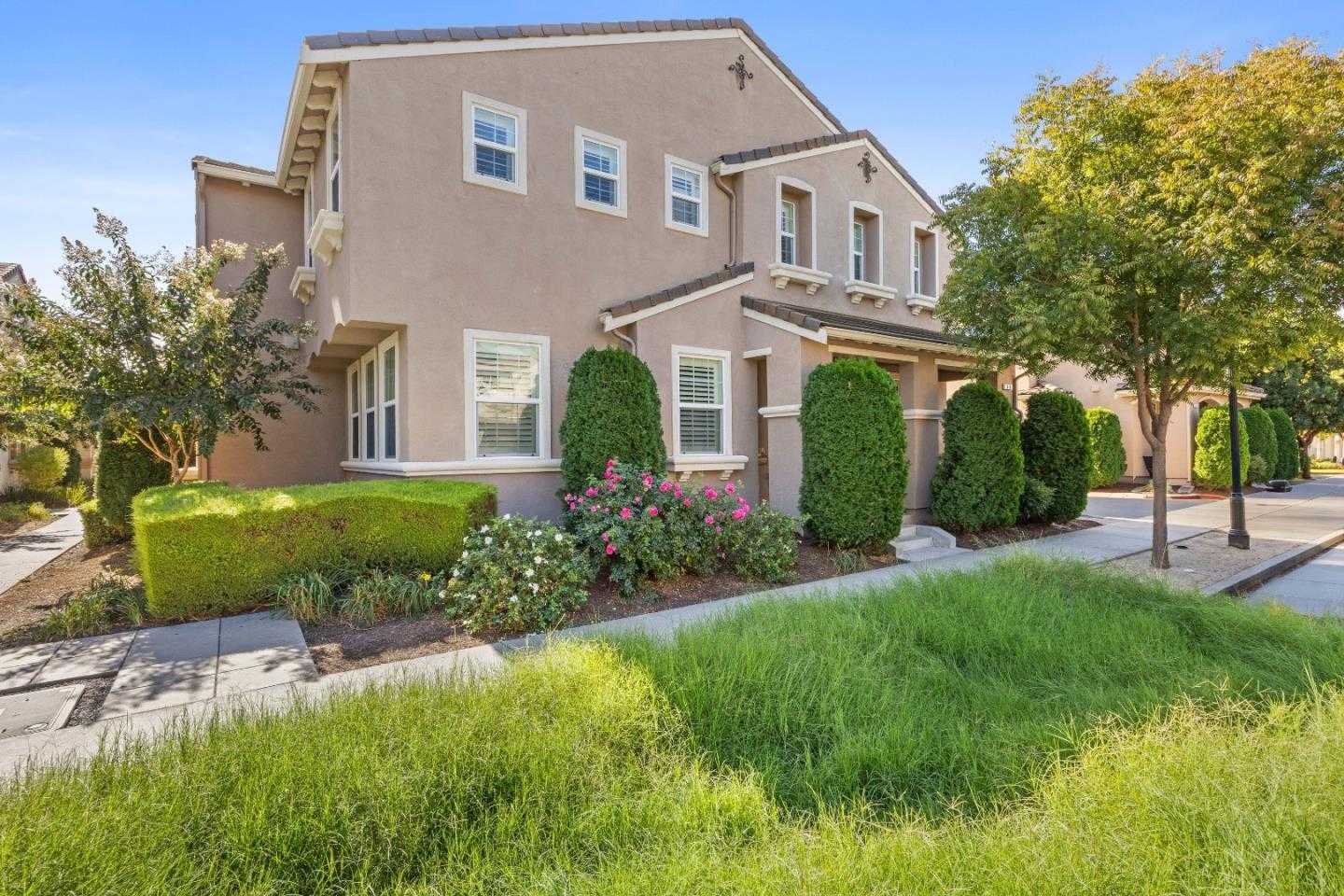 56 Caspian WAY Gilroy California United States, for Sale, residential,  , Realty World - People to People