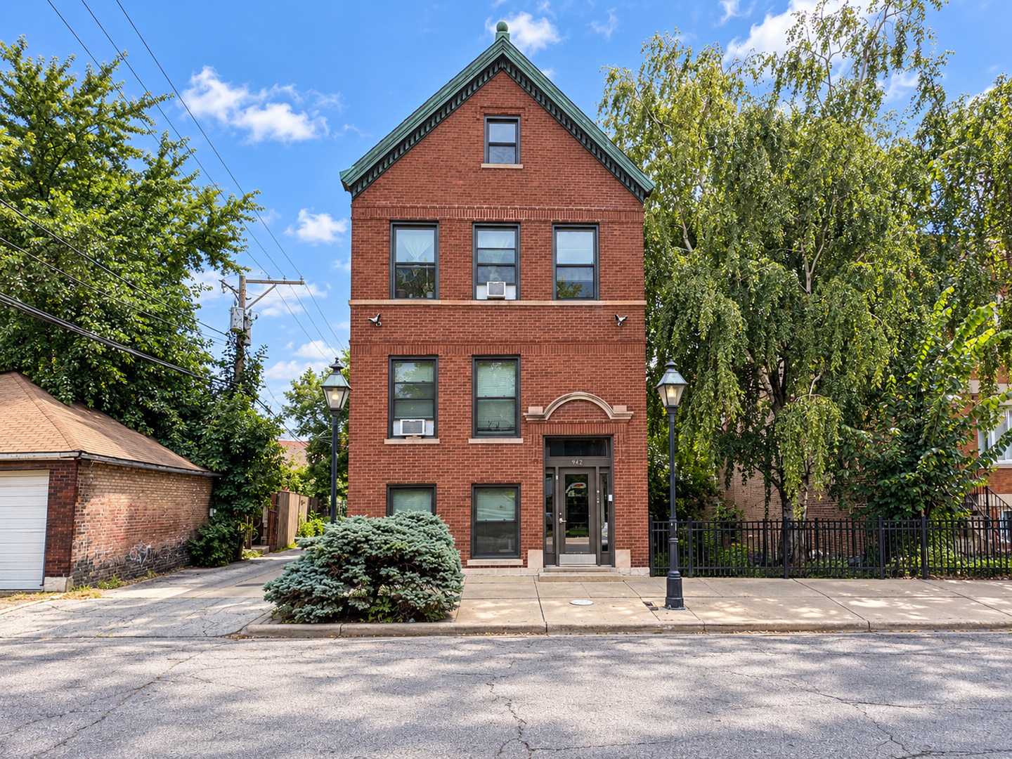 942 W 34th Street Chicago Illinois United States, for Sale, commercial,  , RICHLAND GLOBAL INC.
