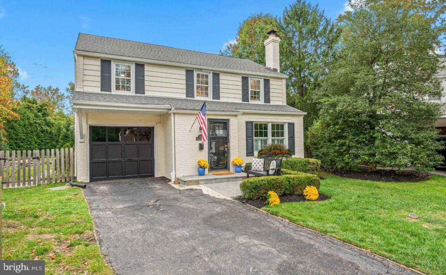250 BARCLADEN CIRCLE Bryn Mawr Pennsylvania United States, for Sale, residential, Richard Goldberg, REAL of PA