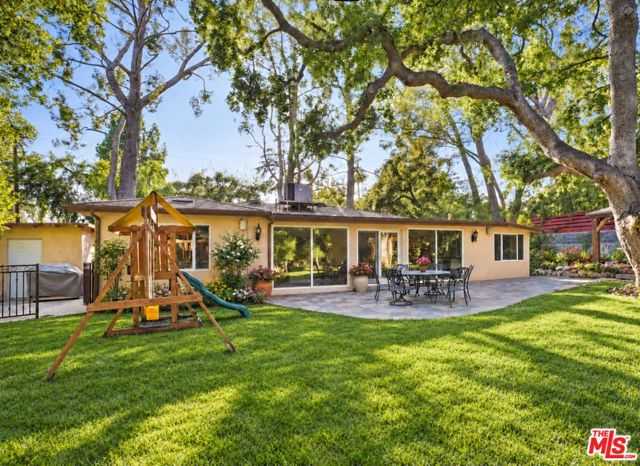 2452 N Altadena Drive Altadena California United States, for Rent, residential, Demo Agent, InCom Real Estate - New Demo Office