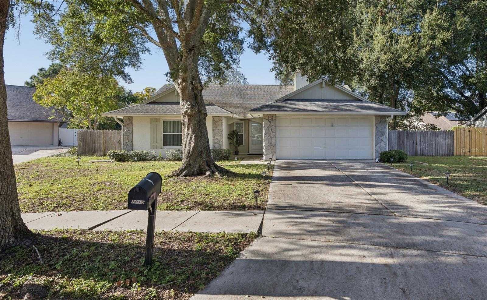 1015 OHANLON COURT Oviedo Florida United States, for Sale, residential, Fritz Wardlow, HomeSmart