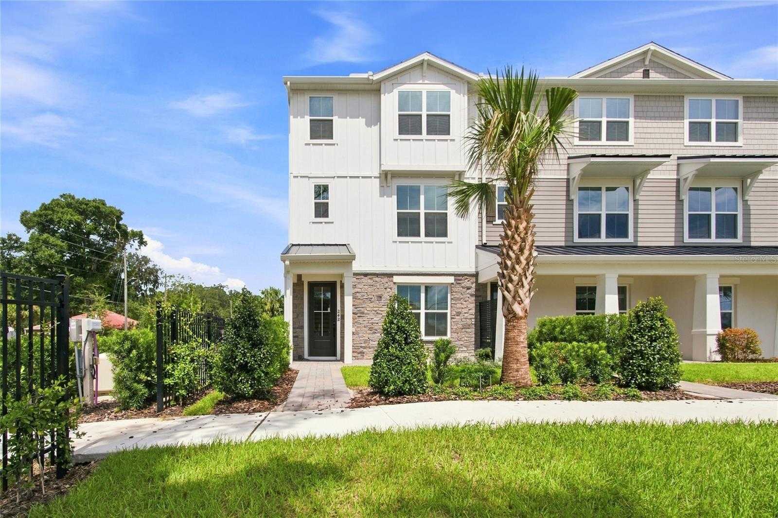 242 PASQUALA WAY Oviedo Florida United States, for Sale, residential, Fritz Wardlow, HomeSmart