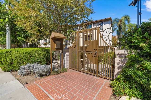 23473 Park Sorrento Calabasas California United States, for Rent, residential, Scott & Sherry Walter, Beverly & Co.