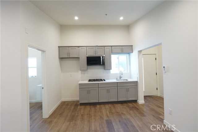 2821 8th 1/2 Avenue Los Angeles California United States, for Rent, residential,  , Castle Rock Realty
