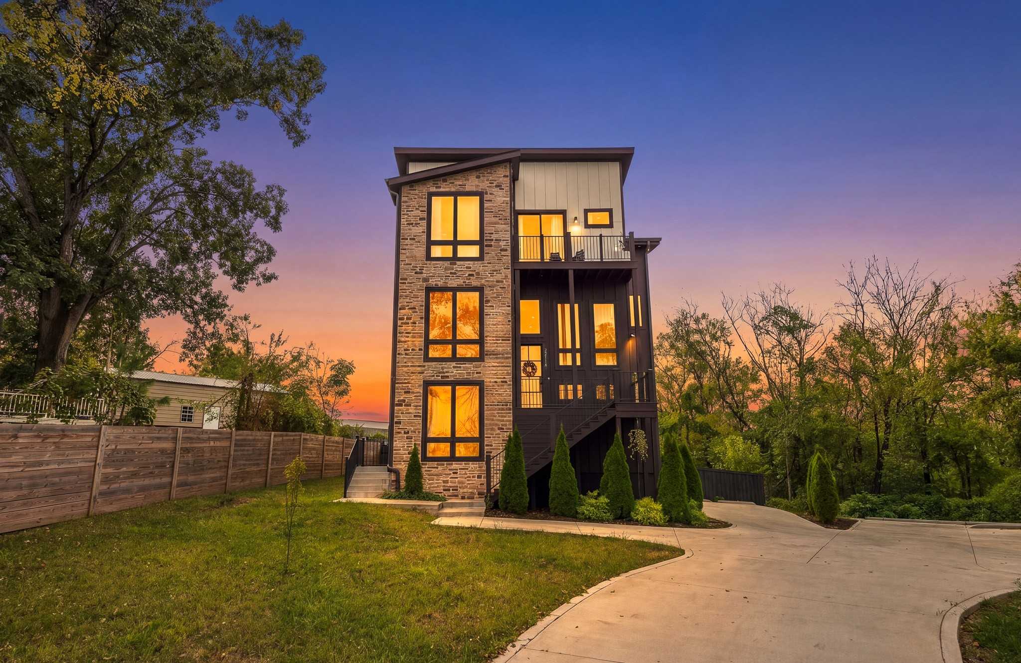 2211 Summitt Ave  APT A Nashville Tennessee United States, for Sale, residential, Amy Kempf, Reliant Realty ERA Powered