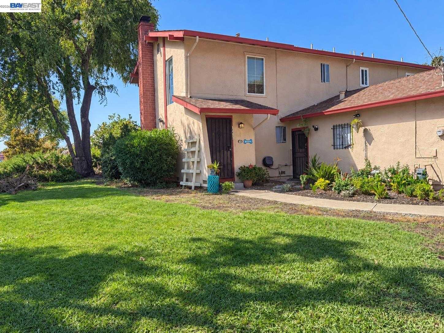 1891 Landana Dr  APT A Concord California United States, for Sale, residential, Dhiraj Mahat, Real Estate Source, Inc